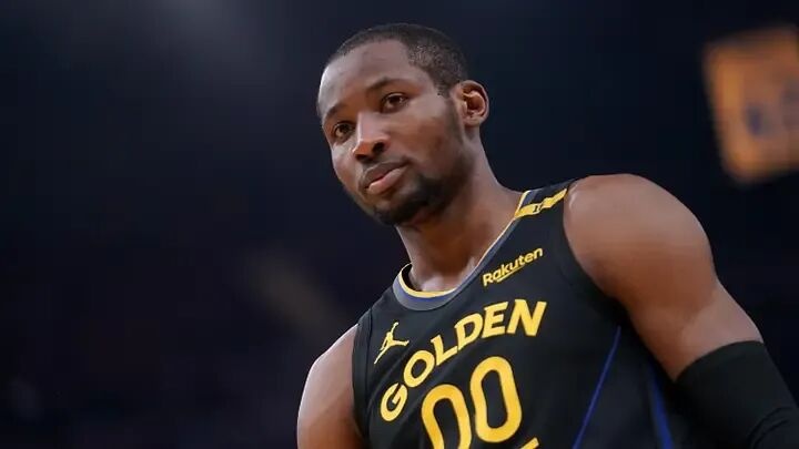 去年信誓旦旦要3000万 今夏NBA查无此人