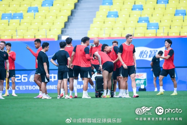 阿洛伊西：我们进攻端数据不错，定位球也是我们重点打磨的环节